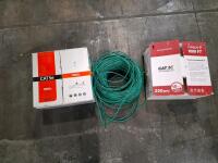 Monoprice CAT5e UTP Ethernet Cable, 1000 ft Box, 24 AWG Solid Copper, 350 MHz, Green, CMR