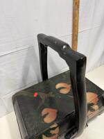 Hand-Painted Chinese Wooden Food Carrier Basket, Black Lacquer, Floral Motif, Arched Handle, c.1920-50 (Sp-12) - 4