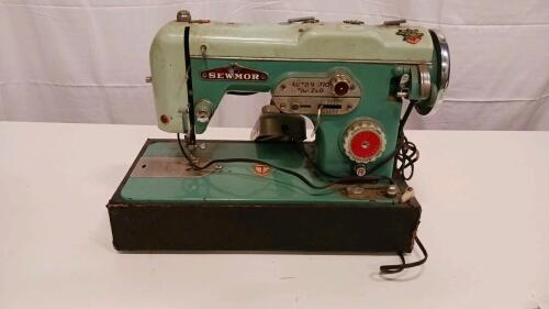 Sewmor Automatic Zig-Zag Electric Sewing Machine, 1950s Japan, Serial #633345 Sp-11