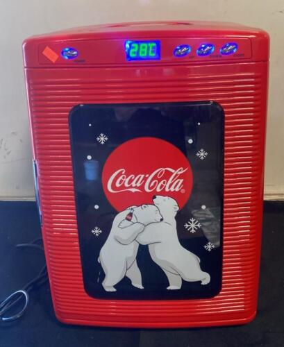 Koolatron KWC-25 Coca-Cola Mini Fridge, 25L Capacity, Thermoelectric Cooling & Warming ( Powers On ) (R6)