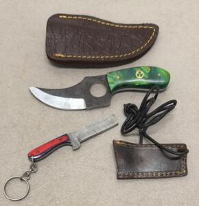 Custom Fixed-Blade Skinner Knife with Green Resin Handle & Miniature Cleaver Keychain Set, Leather Sheaths