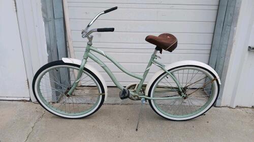 Huffy Cruiser Bike, Single Speed, 26&rdquo; Wheels, Steel Frame, Coaster Brake, Sage Green, Adult Size