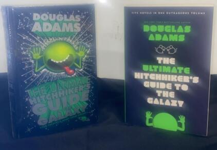 The Ultimate Hitchhiker&rsquo;s Guide to the Galaxy by Douglas Adams, Sealed Hardcover and Paperback Editions, 832 Pages ( U )