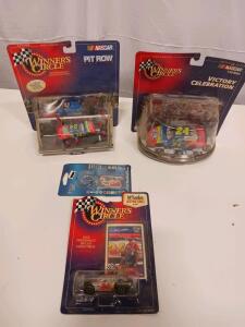 Jeff Gordon Winner&rsquo;s Circle Die-Cast Collectibles: Pit Row, Victory Celebration, Lifetime Series, Keychain