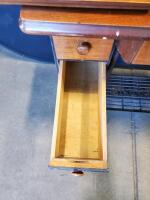 Singer Model 66 Treadle Sewing Machine, 1920, Ornate Decals, Wooden Cabinet, Serial G8140577 - 7