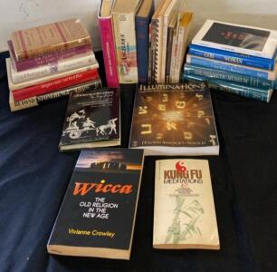 Vintage Esoteric Book Collection: 'Illuminations,' 'The Hermetic Museum,' and More ( SP3 )
