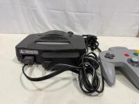 Nintendo 64 N64 Console with One Original Gray Controller, Power & AV Cables, Black - 4
