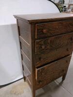 Arts & Crafts Mission Oak 4-Drawer Chest of Drawers, Quarter Sawn, c.1910-1930, Wooden Knobs - 3