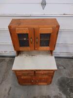 Oak Kitchen Hutch Cabinet with Textured Glass Doors and Laminate Countertop, 36"x20"x60" - 2