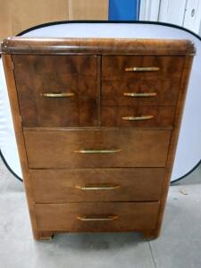 Art Deco Waterfall Dresser, 5 Drawers + Cabinet, Walnut Veneer, 1940s, Original Bakelite Handles