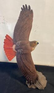 Wild Wings Red-Tailed Hawk Figurine by Jim Killen, 12" Hand-Painted Resin, Item 8208519527 ( SP14 )