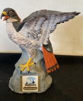 Ski Country Red-Tailed Hawk Ceramic Bourbon Whiskey Decanter, 750mL, 80 Proof, USA (R12 )