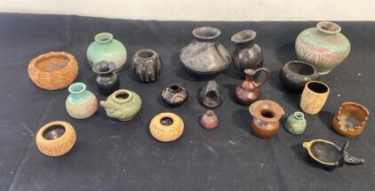 Lot of 19 Miniature Southwestern Style Pottery & Ceramic Vessels, Animal & Basket Assortment