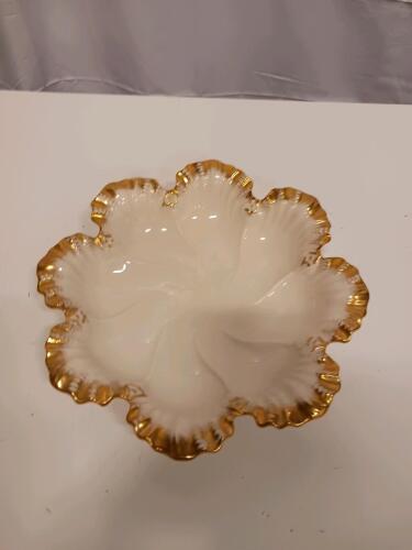 Carl Tielsch Porcelain Bowl, 11" Diameter, Scalloped Gold Gilt Edges, Late 1800s-Early 1900s