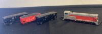 Fleischmann HO Scale Diesel Locomotive 1340 with NYC and Santa Fe Hopper Cars ( SP2 )