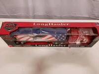 NewRay 1:32 Kenworth W900 Long Hauler Die-Cast Model with American Flag Graphics - 3