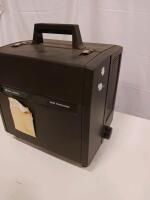 Bell & Howell 16mm Filmosound Projector | Hard Case | Optical Sound | Manual Focus - 3