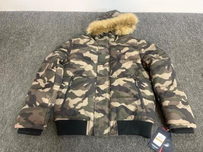 Tommy Hilfiger Men's Camouflage Puffer Jacket with Detachable Faux Fur Hood, Size S
