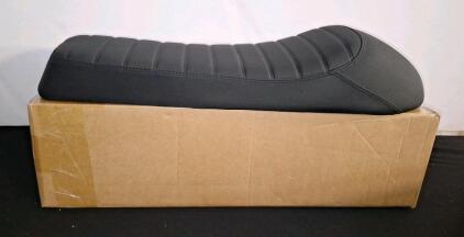 (1) Retro Fabric Motorcycle Seat, Black, 20-1/2" Length