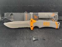 Gerber Bear Grylls Ultimate Fixed Blade Survival Knife with Sheath & Fire Starter, 4.75" Blade - 2