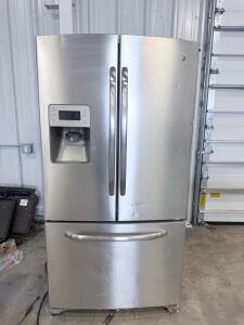 GE French Door Refrigerator, Stainless Steel, 27.8 cu ft, Ice/Water Dispenser, Bottom Freezer