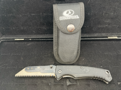 Mossy Oak Folding Hand Saw, 8" Blade, Carry Sheath, Pocket Clip, Black Handle