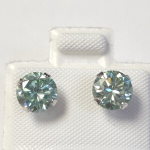 $1465 10K Moissanite(1.5ct) Earrings