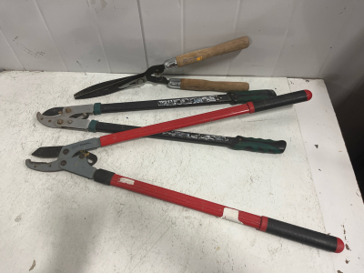 Corona AL 3390 Power Bearing Anvil Lopper + Austrian Anvil Lopper + Wooden Hedge Shears, Lot