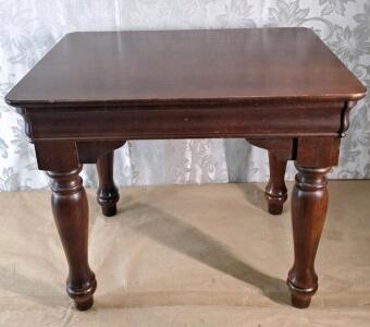 (1) Vintage Solid Wood Entry Table, Mahogany Finish