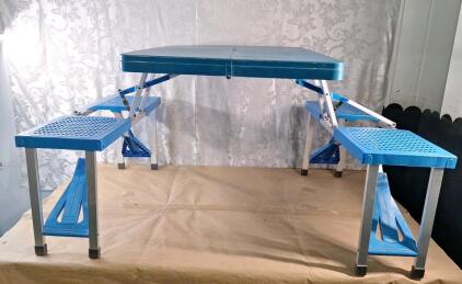 (1) Blue Portable Folding Picnic Table
