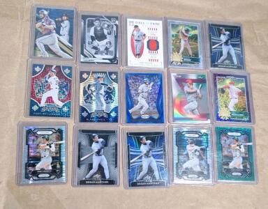 Lot Of 15 Assorted Memoribilia & Serial Numberd MLB HOF Star Cards