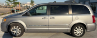 2014 CHRYSLER TOWN & COUNTRY - LEATHER SEATS! - 2