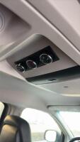 2014 CHRYSLER TOWN & COUNTRY - LEATHER SEATS! - 10