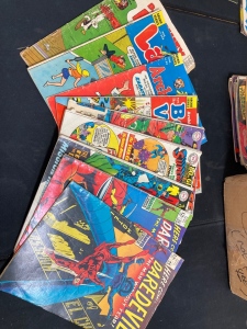 (10) Comic Book Lot