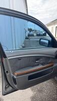 2002 BMW 745I - HEATED SEATS - SUNROOF! - 9