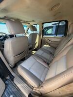BANK REPO - 2006 FORD EXPLORER - 4x4! - 16