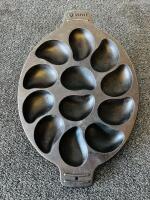 Outset Cast Iron Oyster Grill Pan 12-Well, Pre-Seasoned, Integrated Handles, 19" x 13"