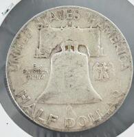 1949 Franklin Half Dollar, 90% Silver, Philadelphia, Circulated, Liberty Bell And Franklin Design - 3