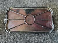 Wagner Ware 18" x 9.5" Cast Iron Griddle with Reinforced Ribbing and Integral Handles - 4