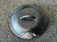 Lodge 8 Cast Iron Skillet 10.25" with Basting Lid, USA, Dual Pour Spouts, Pre-Seasoned - 2