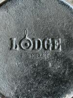 Lodge 8 Cast Iron Skillet 10.25" with Basting Lid, USA, Dual Pour Spouts, Pre-Seasoned - 6