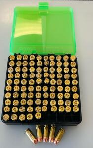 Mixed Lot .40 S&W JHP Ammunition, 100 Rounds, Speer/Winchester/Federal, Brass Case, 100-Round Box