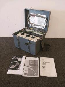 Biddle AVO 5kV Megohmmeter Test Set, Cat 210400, Dual Display, Leads & Manuals, Tested, Powers On!