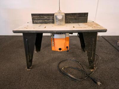 Chicago Electric 3/4 HP Plunge Router With Table, 20,000 RPM, 26"x16" Work Surface (Tested And Powered On)