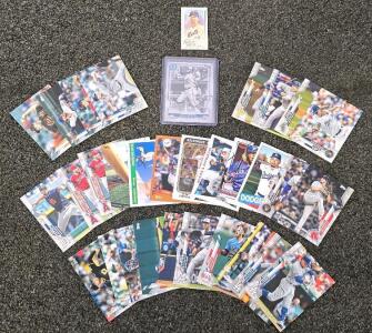 2020 Topps MLB Baseball Card Lot &ndash; 32 Cards &ndash; Rookie & Insert Stars &ndash; Dodgers, Mets, More
