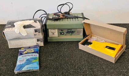 Wabash 10 Amp Battery Charger, Model 81-046017FE, 6/12V DC(Confirmed Functional), Includes Gloves And Chainsaw Sharpener