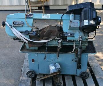 Rong Fu RF-712 7"x12" Horizontal Bandsaw, 1HP Motor, Coolant Pump, Made In Taiwan (Could Not Test - Functionality Unconfirmed)