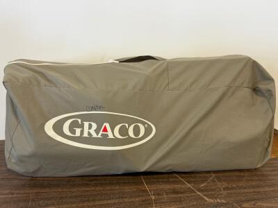 Graco Pack 'N Play Portable Playard With Changing Station And Toy Bar