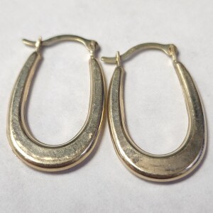 $180 10K Snap Hoop Earrings