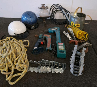 Makita Cordless Power Tool Set &ndash; 2 Drills, Flashlight, DC1411 Charger, Ni-MH/Ni-Cd 7.2-14.4V, (Charger Powered On), And More